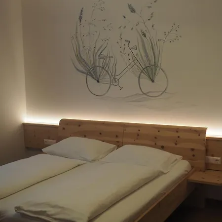 Zur Traube Hotel